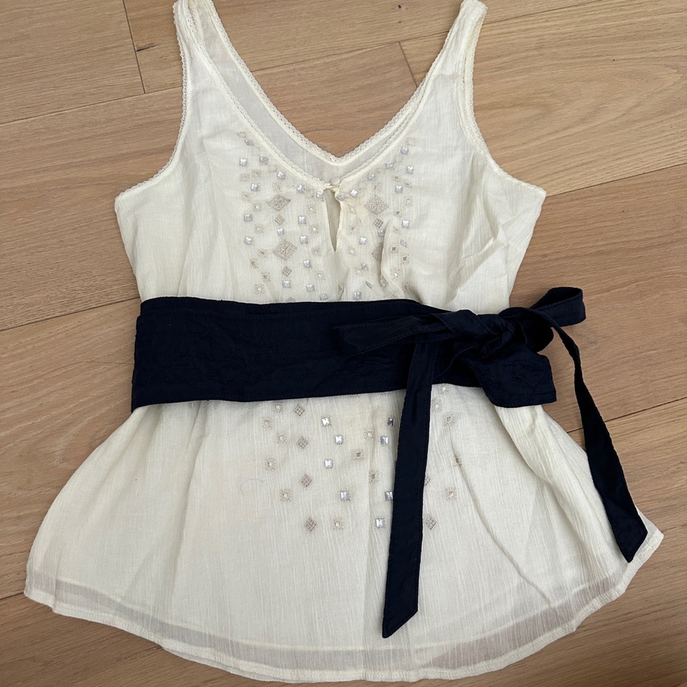 Abercrombie & Fitch y2k Cream Camisole with navy tie Belt